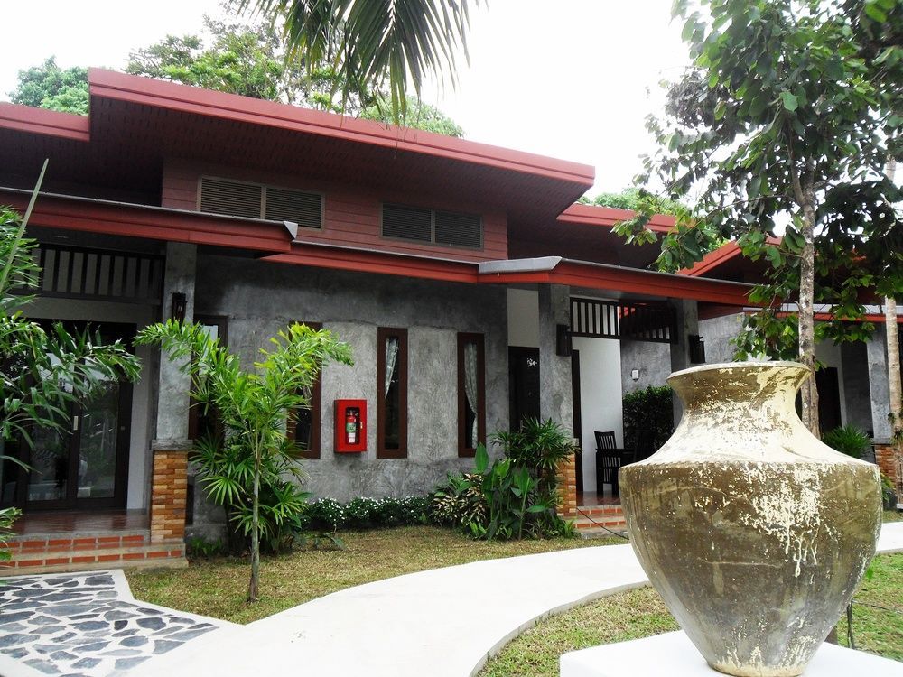Arthaya Villas - Sha Extra Plus Koh Lanta Exterior photo